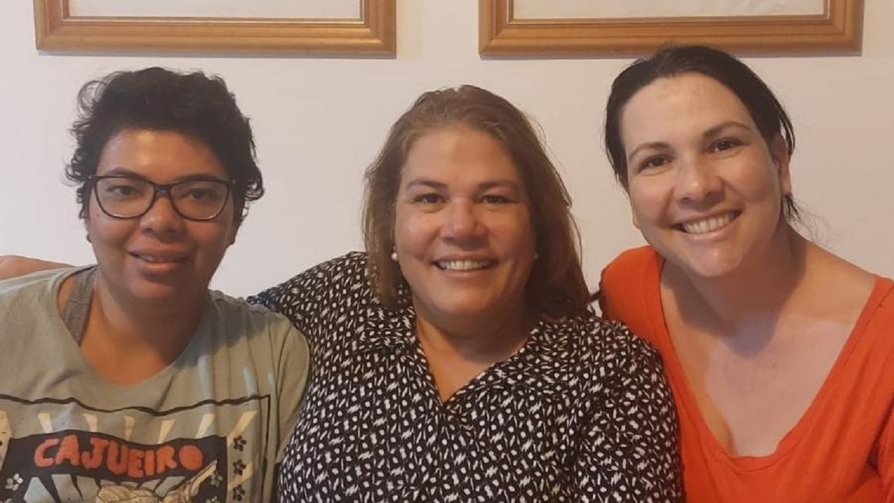 37 anos depois, famílias descobrem troca de bebês em maternidade