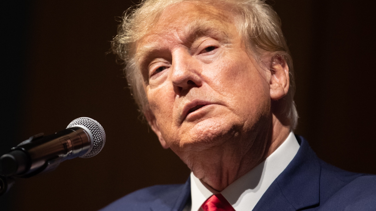 Equipe de Trump cita “disparos em sua proximidade”