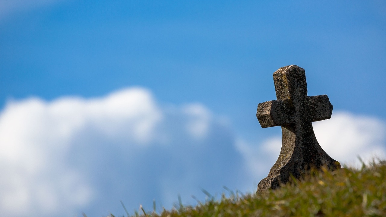 Enterrada viva, mulher se encontra em estado grave