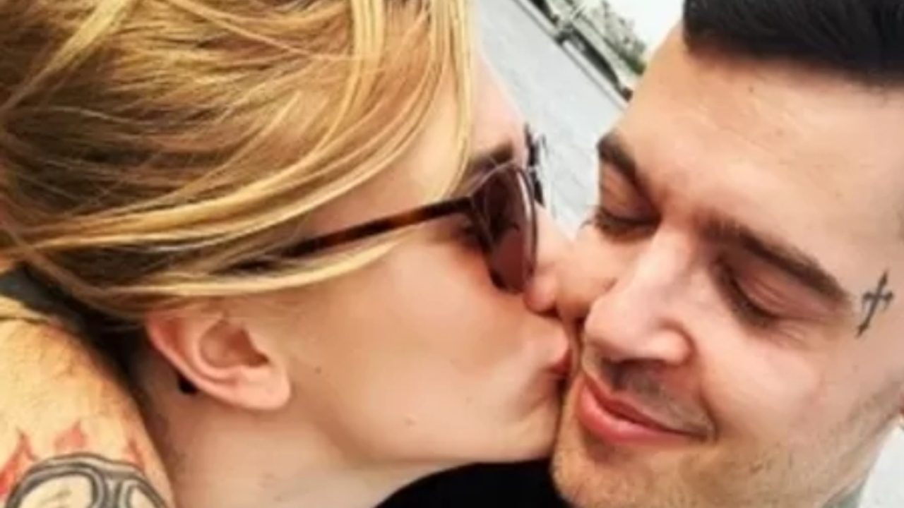 Inglês que trocou esposa por ucraniana, reata relacionamento