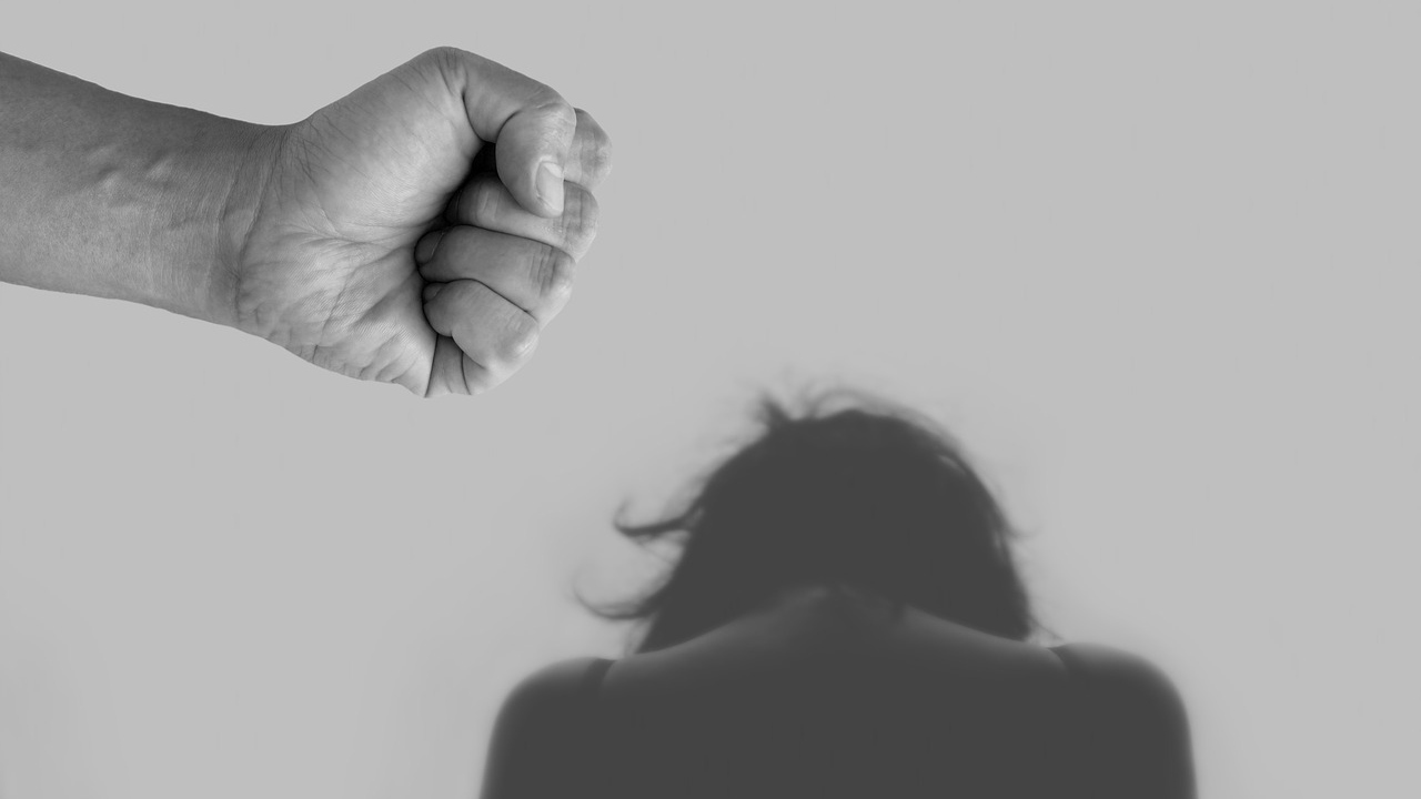 Atendimento a mulheres vítimas de violência cresce 75% em São Paulo