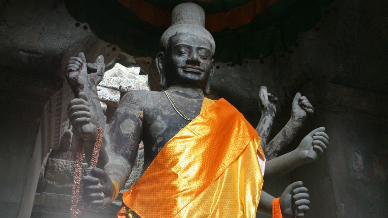 Templo hindu de 1300 anos é descoberto no Paquistão