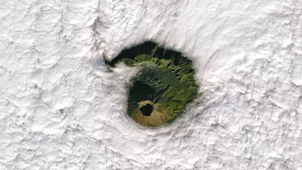 Satélite da Nasa faz registro incrível do Monte Vesúvio