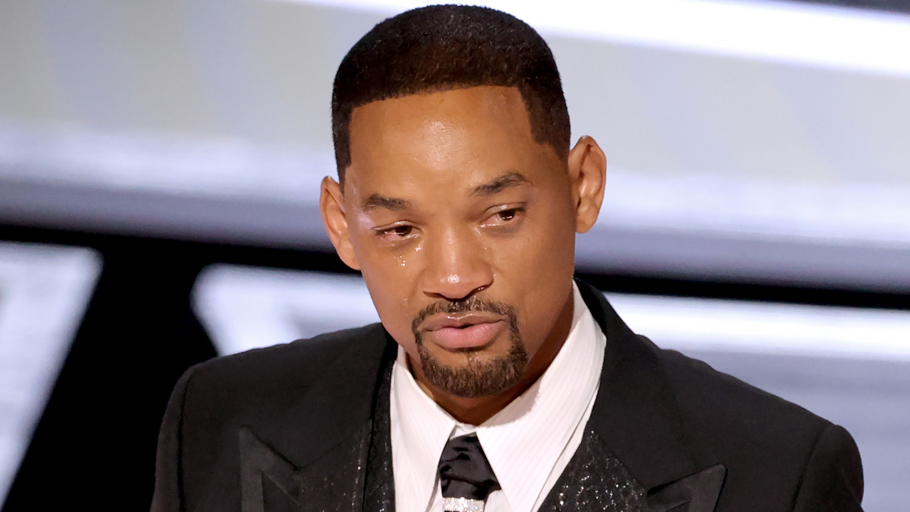 Leão morre após dardo tranquilizante em filmagens de documentário de Will Smith