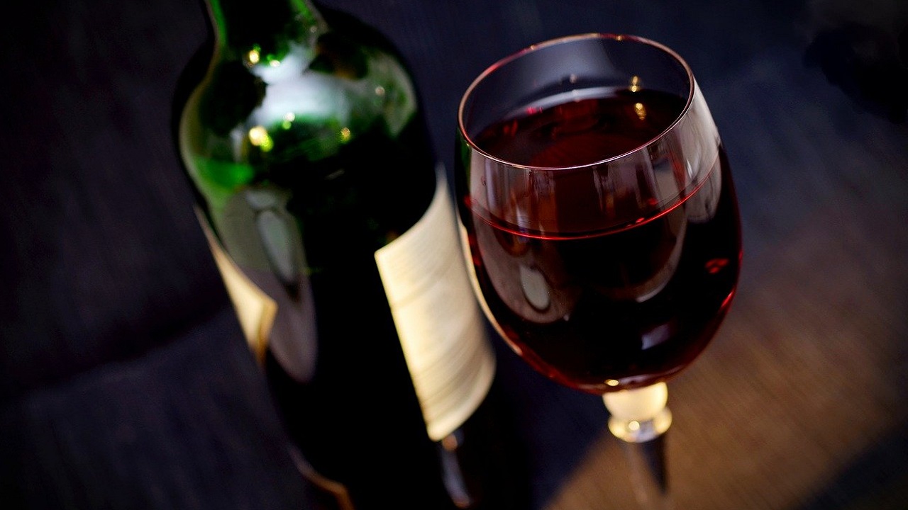 A justificativa do homem condenado por roubar 1.300 garrafas de vinho