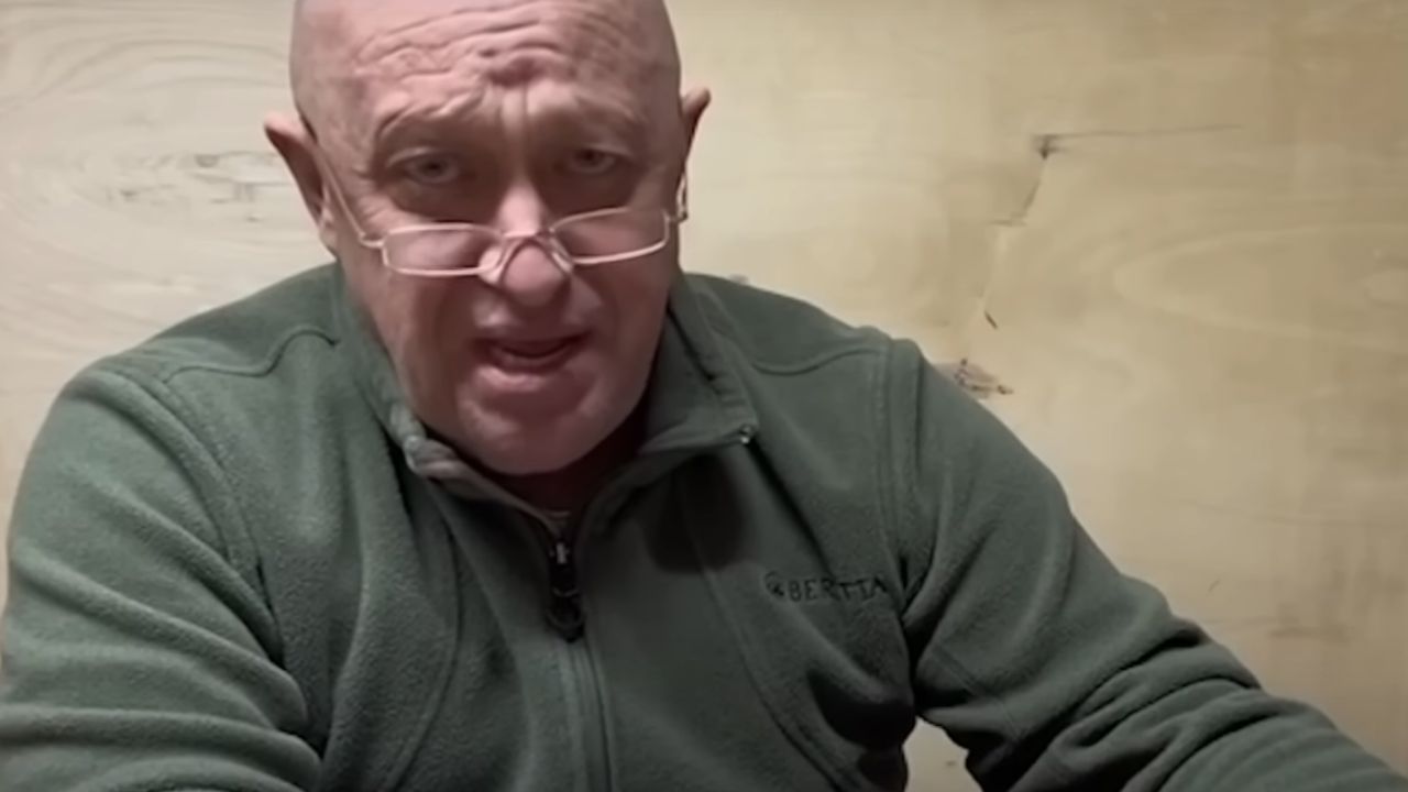 Líder do grupo que fez motim na Rússia nega querer derrubar Putin