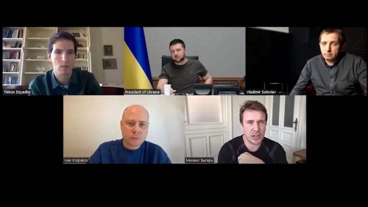 ‘Ridículo se não fosse trágico’, comenta Zelensky sobre entrevista proibida na Rússia