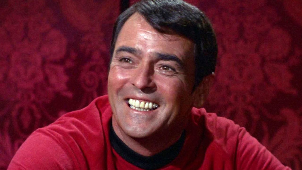 Contrabando e omissão: Como as cinzas do ator de Star Trek foram parar no espaço