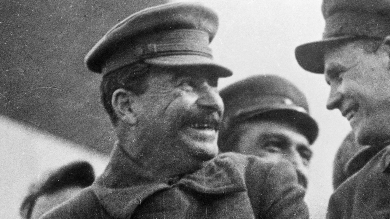 De morrer de rir: O humor subversivo sob o regime comunista soviético