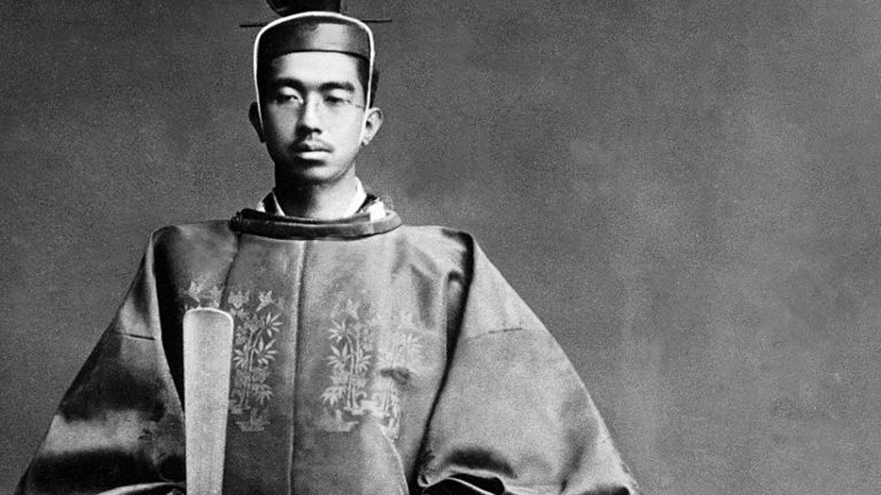 Monstro esquecido? Os crimes de guerra cometidos pelo imperador japonês Hiroíto