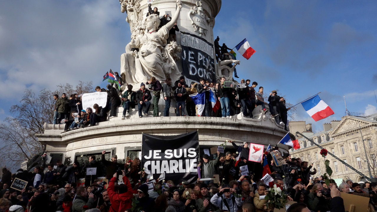 Julgamento do caso Charlie Hebdo é adiado devido ao surto de Coronavírus