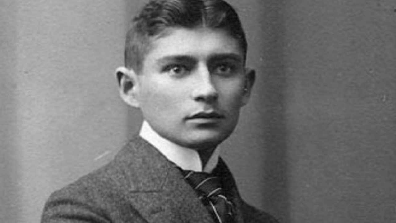 Há 136 anos nascia Franz Kafka, um dos principais escritores em língua alemã da História
