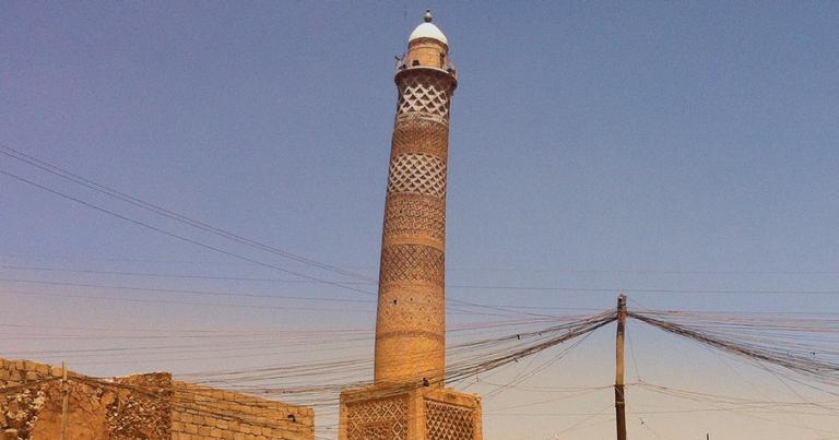 ‘Torre de Pisa’ de Mosul é demolida pelo Estado Islâmico