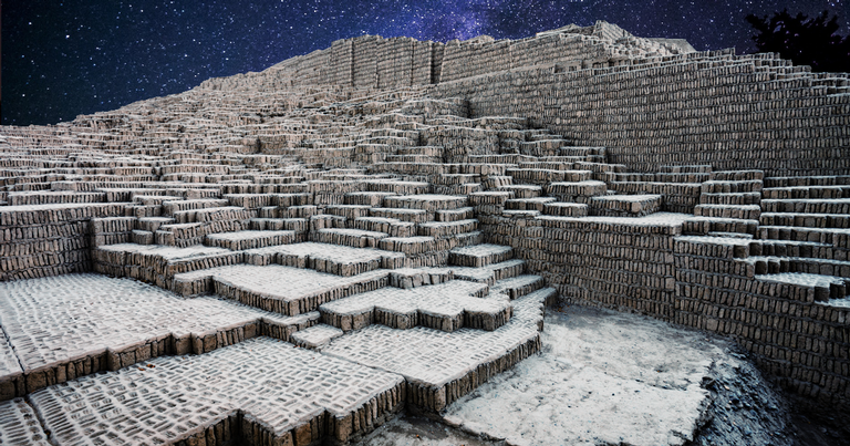 16 cadáveres chineses encontrados numa pirâmide inca