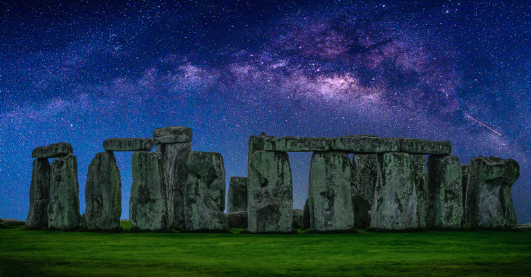 Pedras fundamentais de Stonehenge estavam lá antes da Humanidade existir