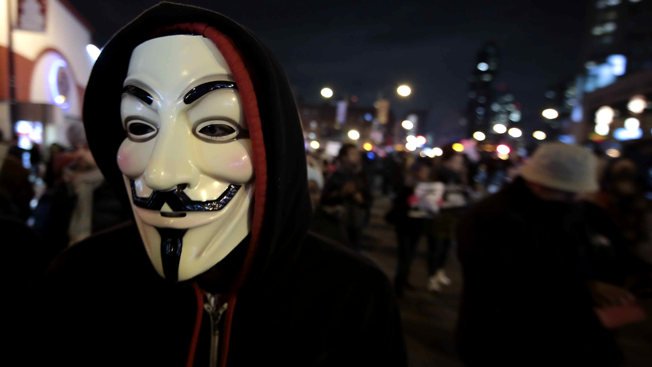 Hoje é dia de Guy Fawkes. Por que isso é importante?