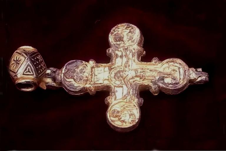 Encontrado: crucifixo com pedaço da “Real Cruz de Jesus”
