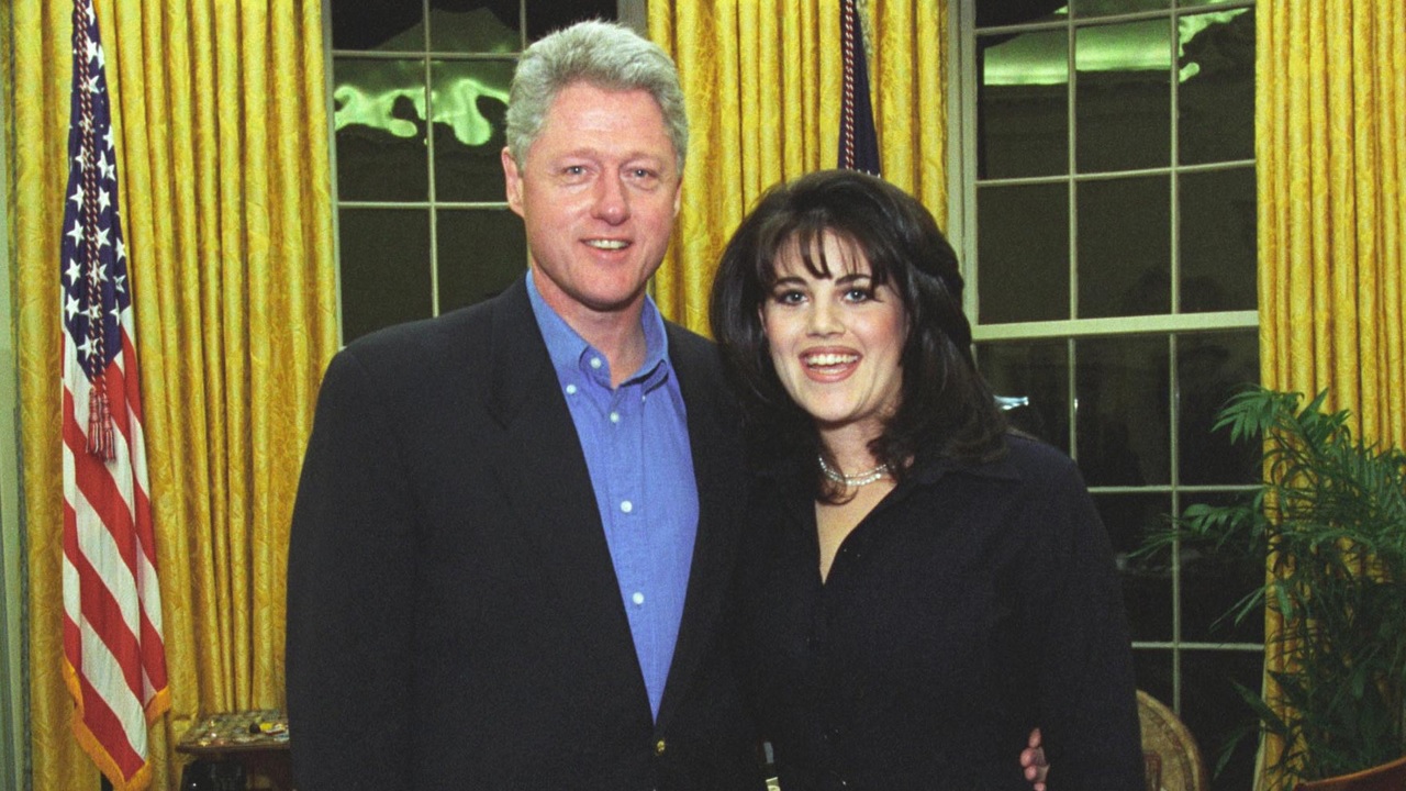 Nova temporada de American Crime Story retratará o escândalo Clinton-Lewinsky