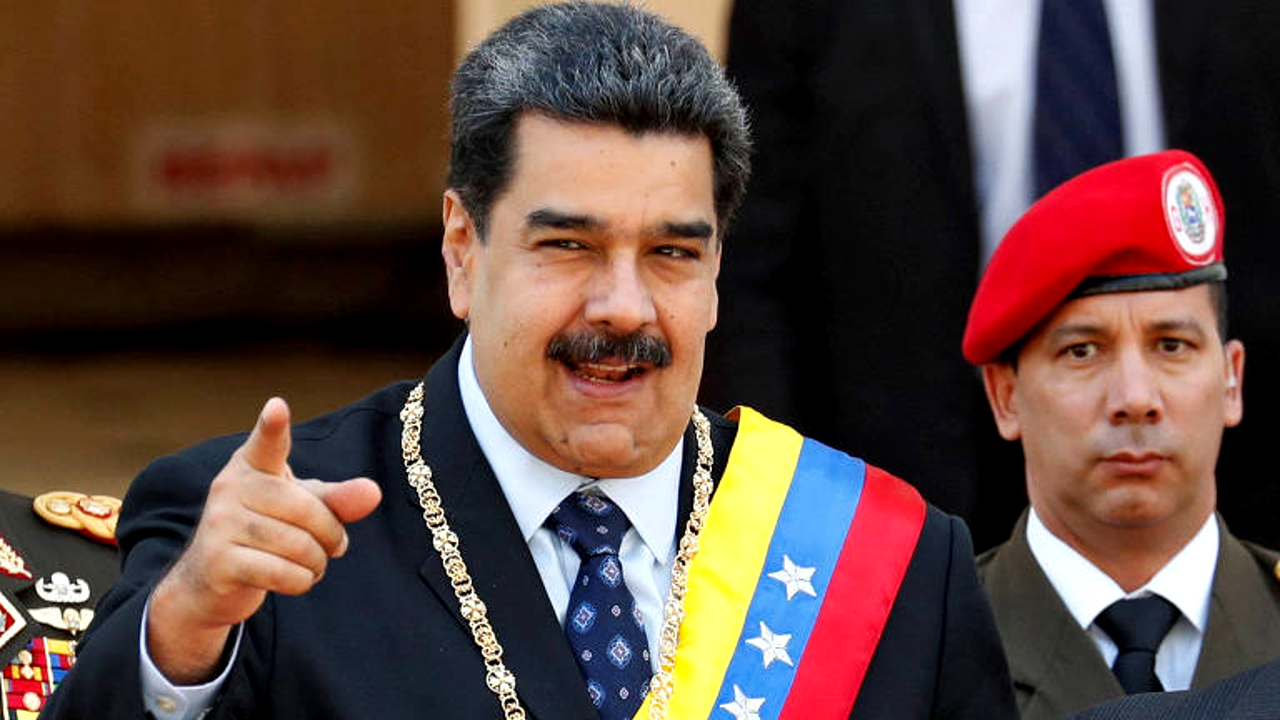 Justiça venezuelana, ligada a Maduro, confisca prédio do principal jornal do país