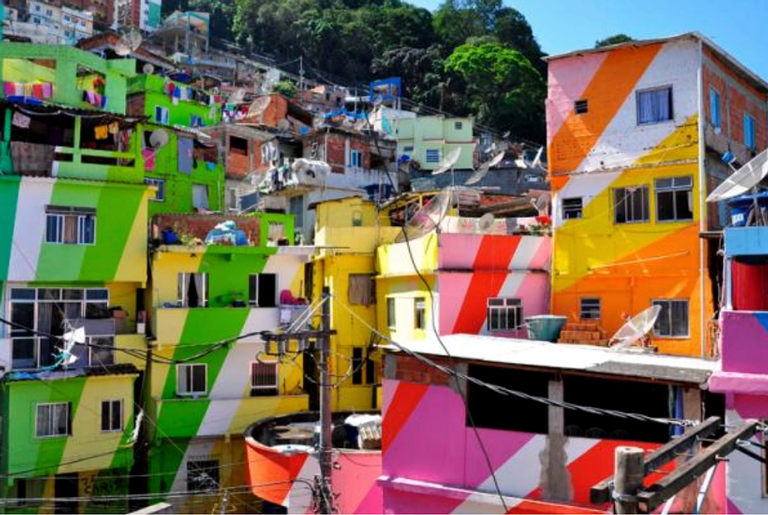 Asfalto vs Morro: A história das favelas cariocas