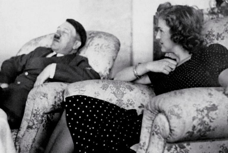 Hitler e Eva Braun nunca tiveram relações sexuais, afirma historiador