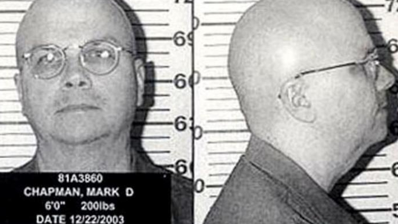 A mente perturbada de Mark Chapman, o lunático que matou John Lennon