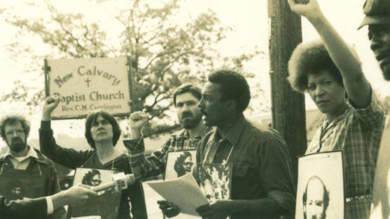 Há 40 anos, neonazistas assassinavam manifestantes comunistas a sangue frio nos Estados Unidos