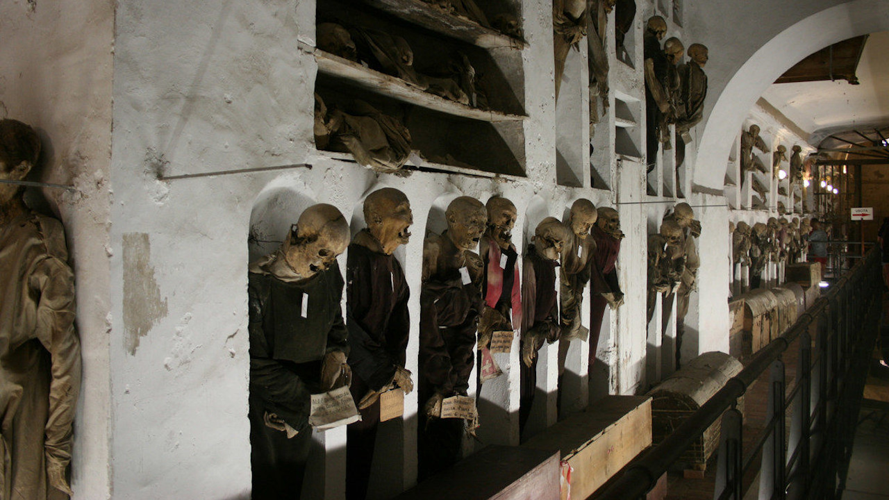Mosteiro Capuchin: o excêntrico monastério que coleciona mais de 8.000 múmias