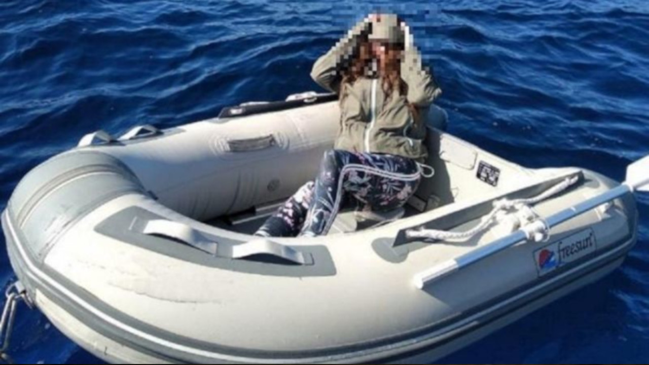 Mulher que ficou perdida no mar por 37 horas sobrevive comendo pirulito