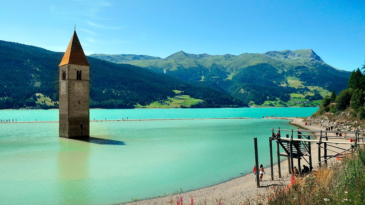 Curon, a vila italiana que ressurgiu após 70 anos submersa