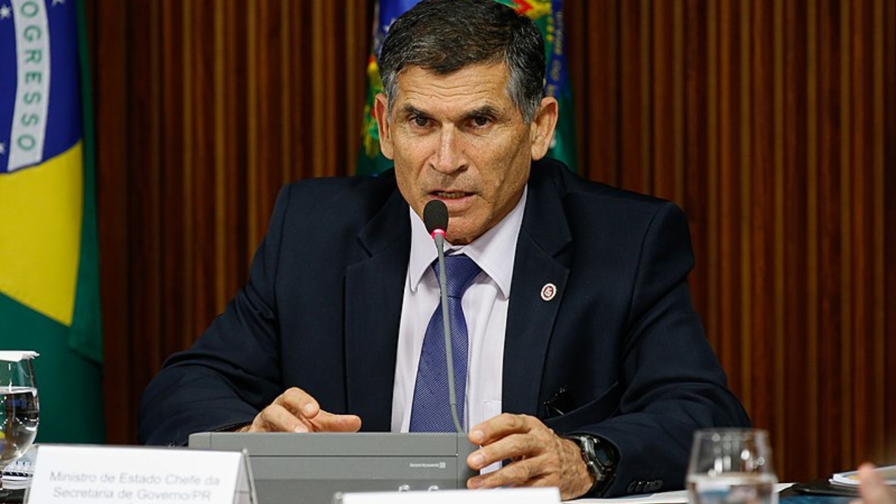 ONU escolhe general brasileiro para investigar crime de guerra na Ucrânia