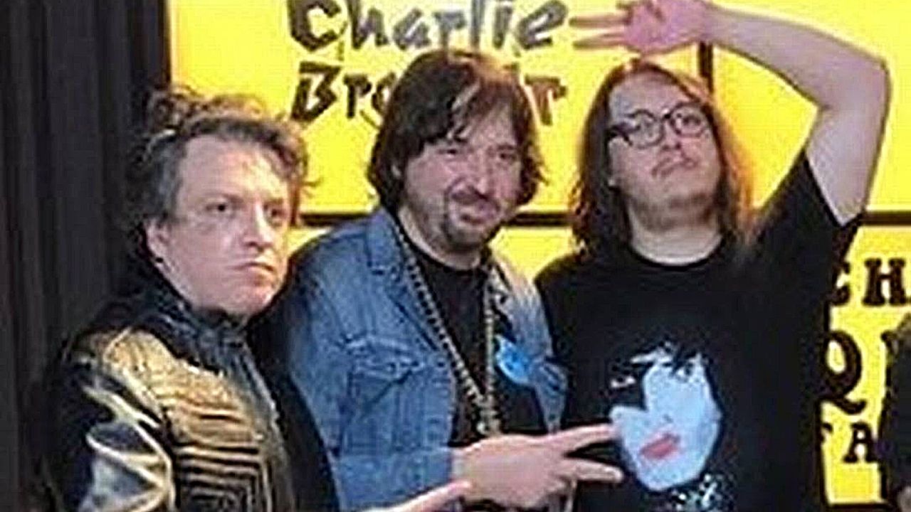 Guitarristas do Charlie Brown Jr. criticam filho de Chorão
