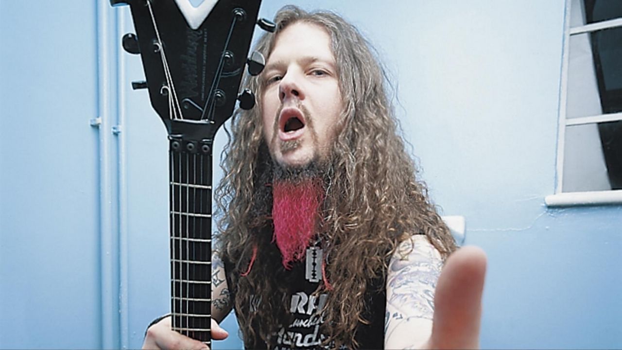 Há 16 anos, o guitarrista Dimebag Darrell era assassinado em cima do palco
