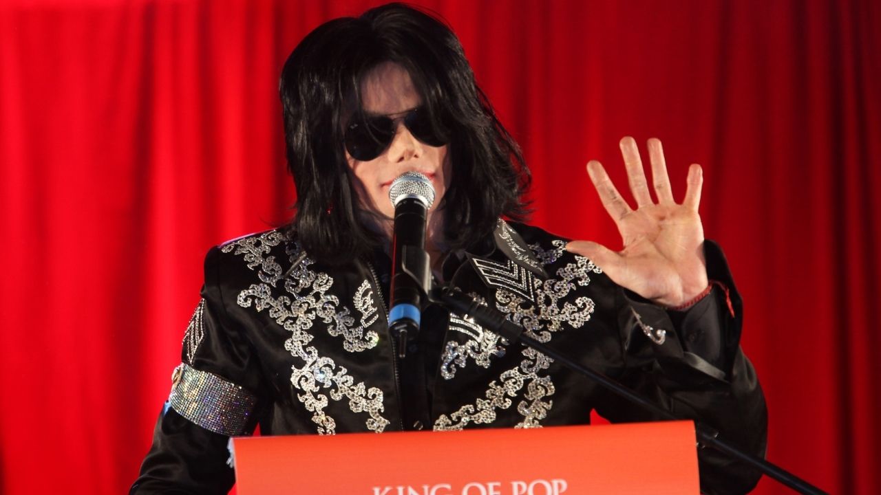 Desabafos ao telefone: Michael Jackson ao filho disse que turnê final ‘o mataria’