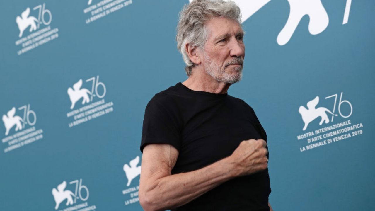 Roger Waters recusa proposta de Mark Zuckerberg por hit clássico: “Nem f******!”