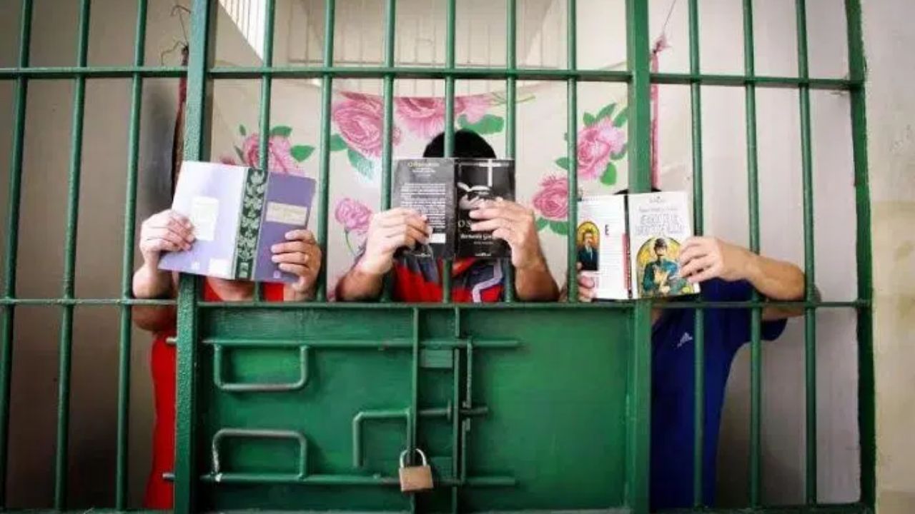 Governador de Rondônia censura livros em escolas, incluindo os clássicos Macunaíma e Os Sertões