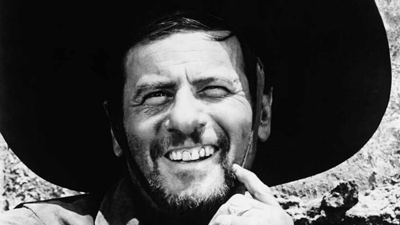 Western Perigoso: Eli Wallach quase morreu três vezes na filmagem de O Bom, o Mau e o Feio