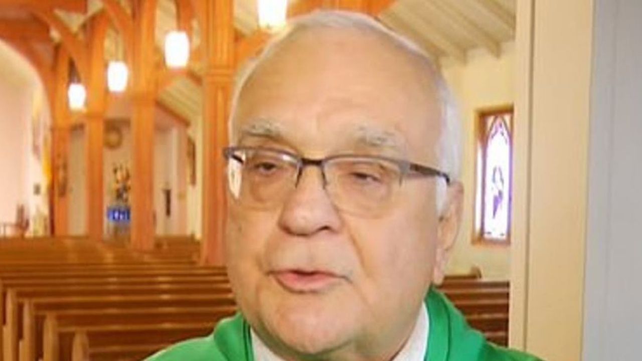 Nos EUA, padre afirma que aborto é muito pior do que pedofilia