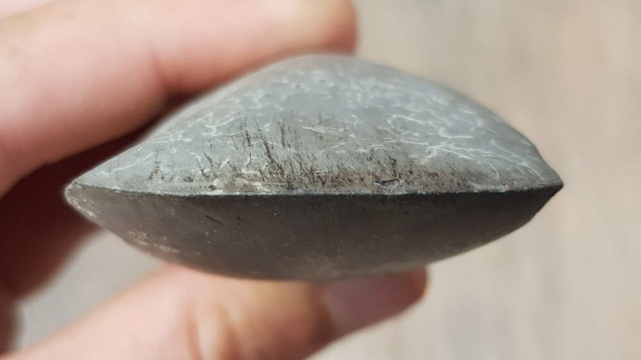 Ferramentas de pedra revelam presença humana há 18 mil anos em ilha na Indonésia