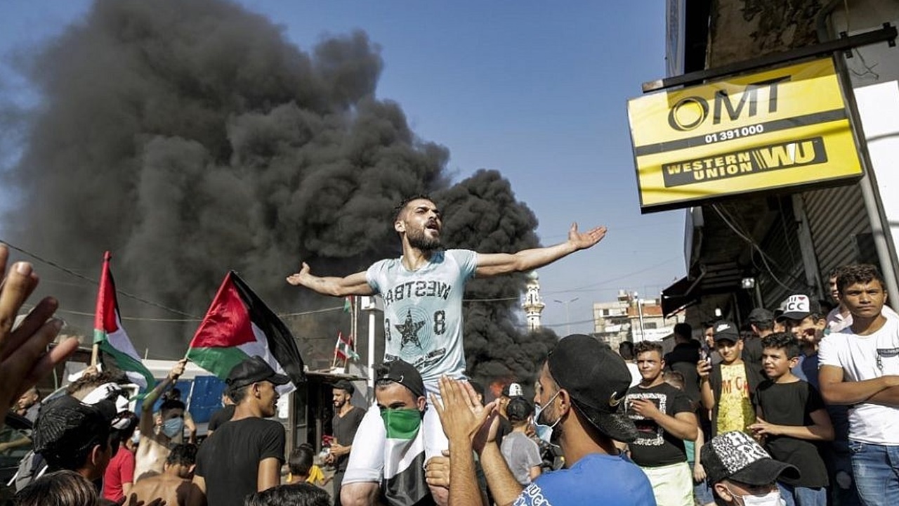 Balanço: 20 dias de revoltas palestinas contra leis no Líbano