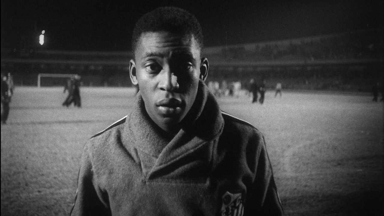 Pelé: Como o racismo e a ditadura criaram o mito do Rei subalterno?