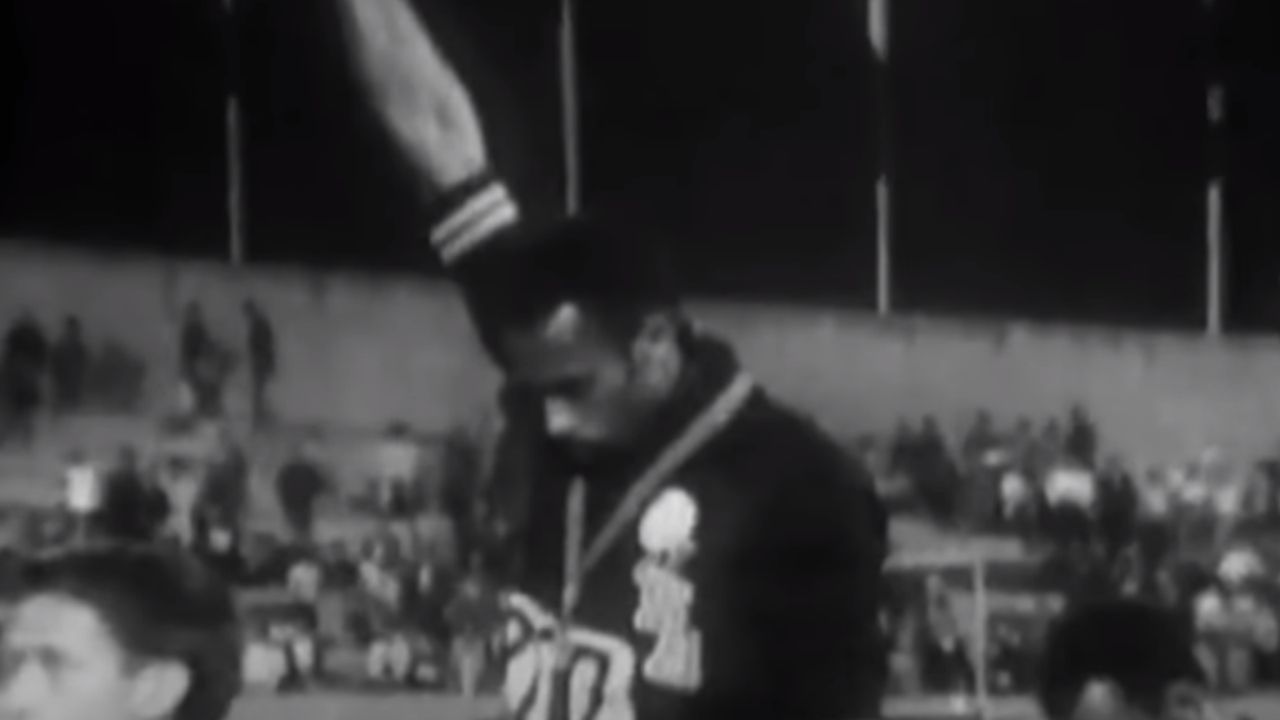 Em cima do pódio: O protesto contra o racismo eternizado na História das Olímpiadas