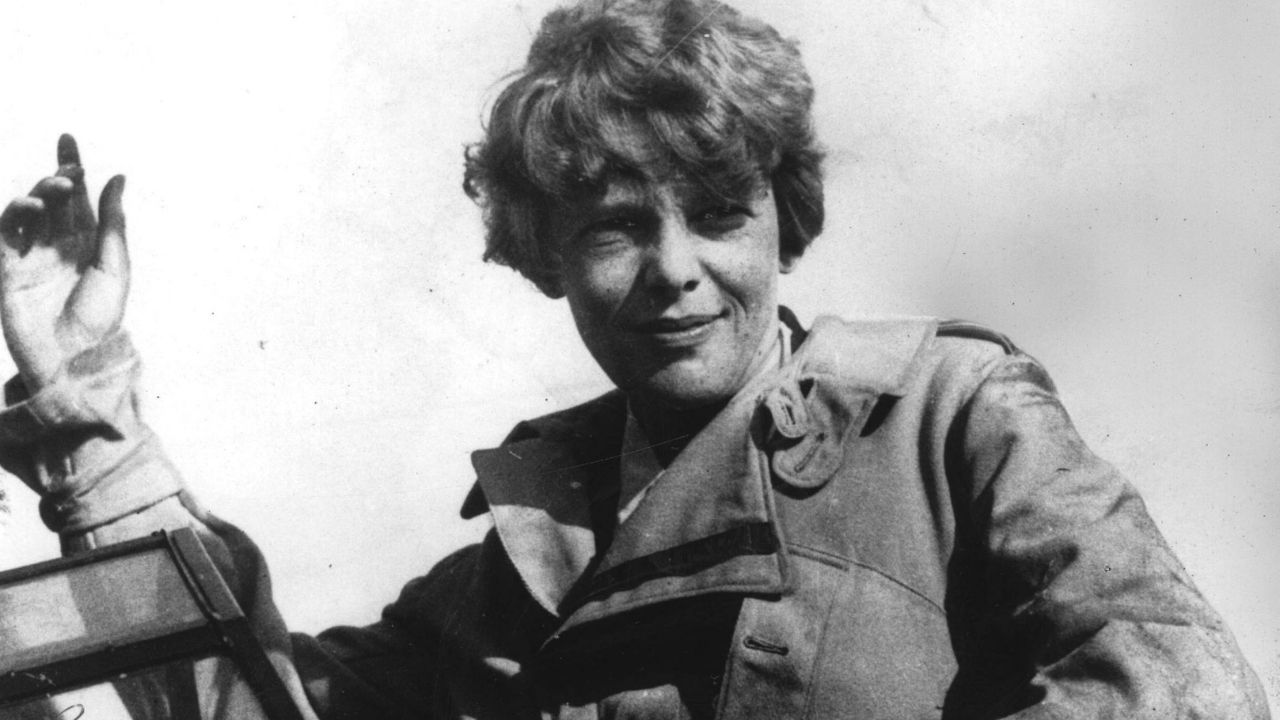 Há exatos 85 anos, Amelia Earhart desaparecia em sua viagem de volta ao mundo