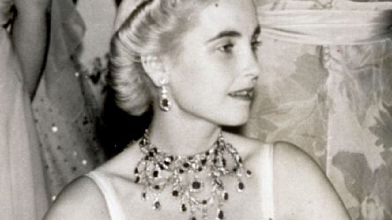 Casamentos frustrados e falência: a solidão da socialite Barbara Hutton