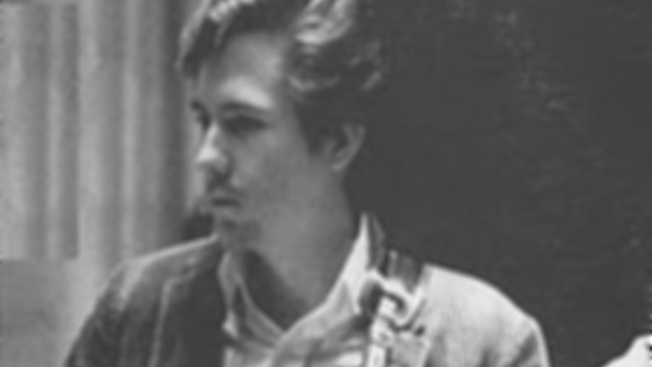 Morto após apenas um ano de carreira: o estranho fim do cantor Bobby Fuller