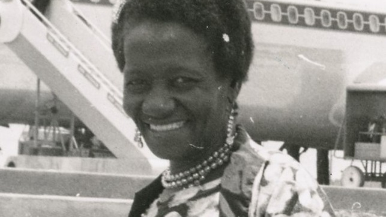 Sucesso nacional e morte no anonimato: A história de Carolina Maria de Jesus