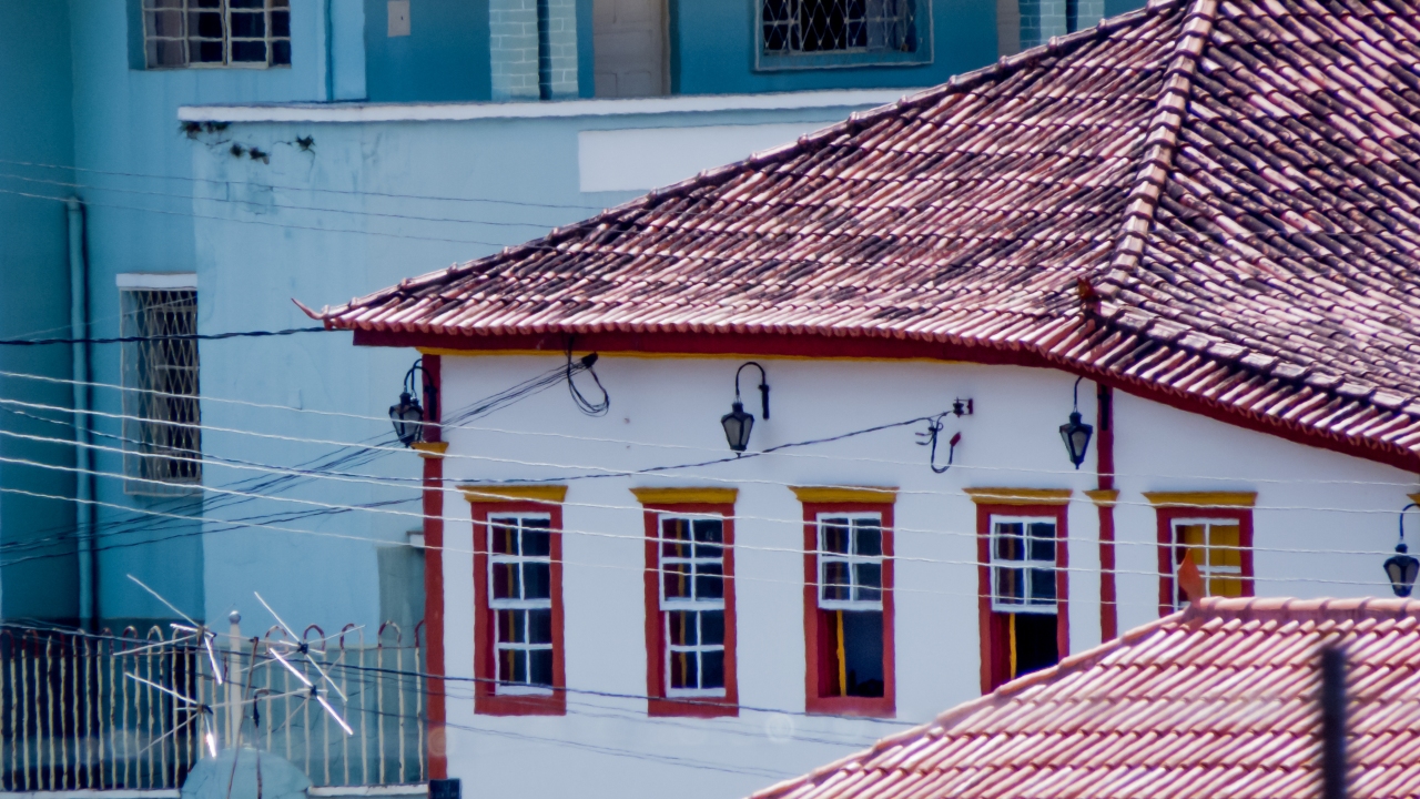 Lar de afeto: a história da mulher que transformou sua casa em um abrigo para órfãos