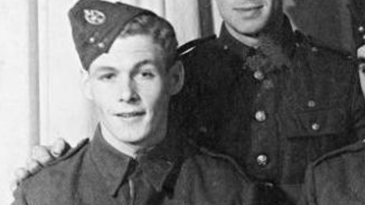 A impressionante história de Denis Avey, ‘o homem que venceu Auschwitz’