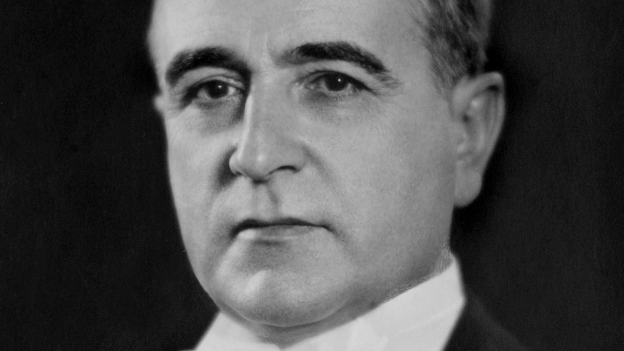 “Saio da vida para entrar na História”: a impactante carta-testamento de Vargas