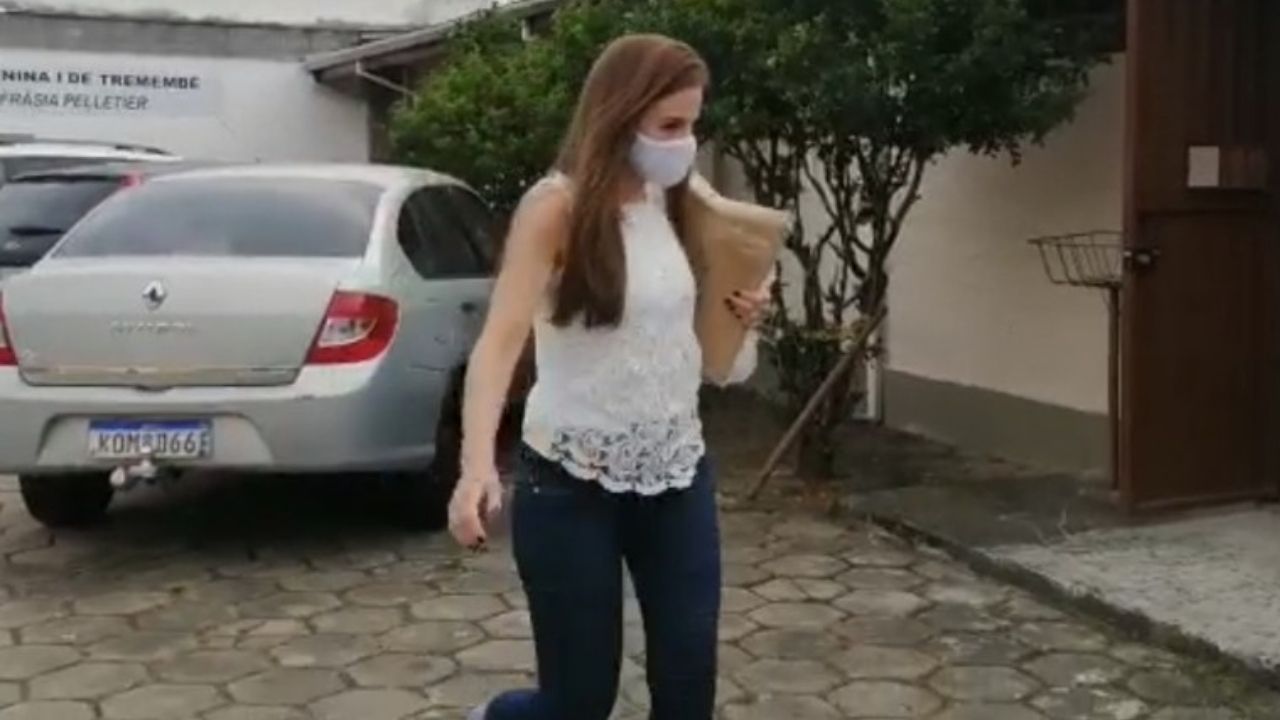 Suzane von Richthofen tem sua primeira “saidinha” de 2021